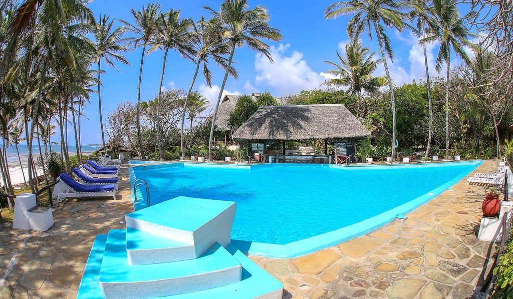 BaobabSeaLodgeSwimmingPool