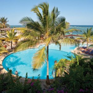 LeopardBeachResortPoolView