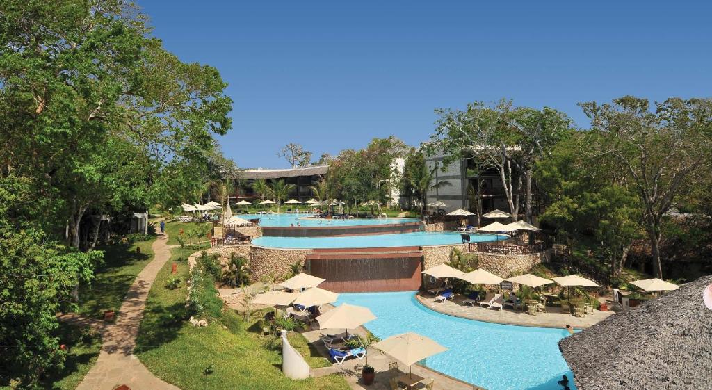 Baobab Beach Resort - pool 2