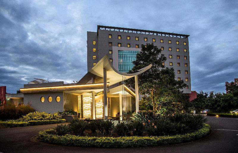 Hennessy Park Hotel - hotel