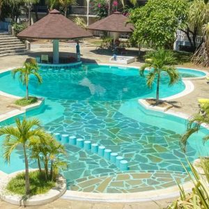 LilyPalmResortSwimmingPool