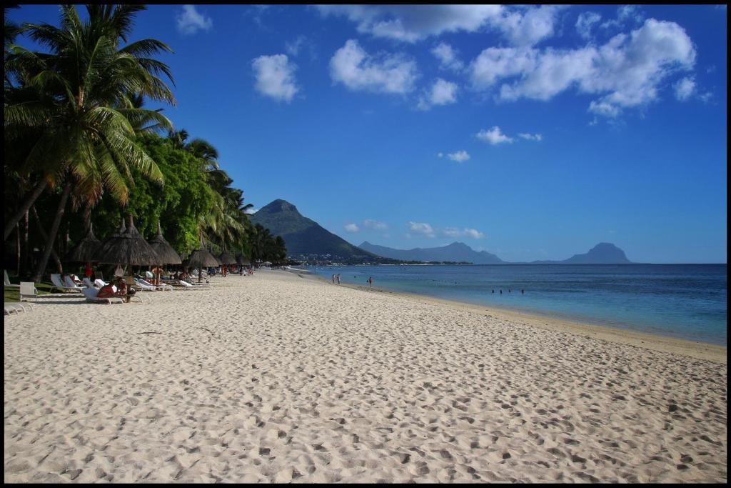 Manisa Hotel - beach