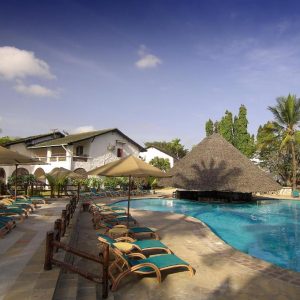 Pinewood Beach Resort and Spa - Pool
